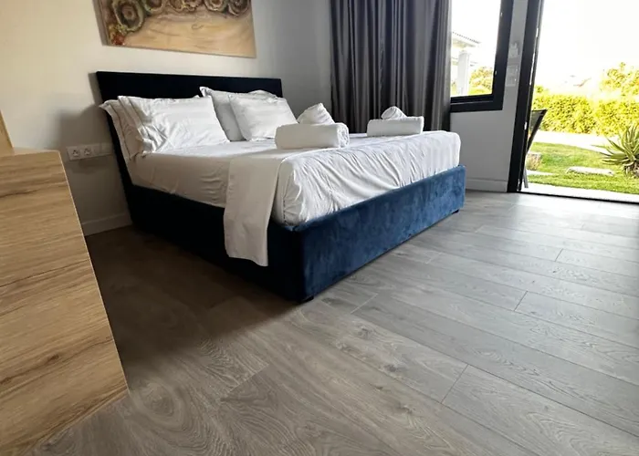 Panorama Hideaway Apart-hotel 2*