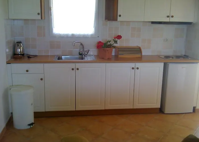 Panorama Hideaway Apart-hotel 2*