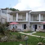 מלון דירות Panorama Hideaway דאסיה